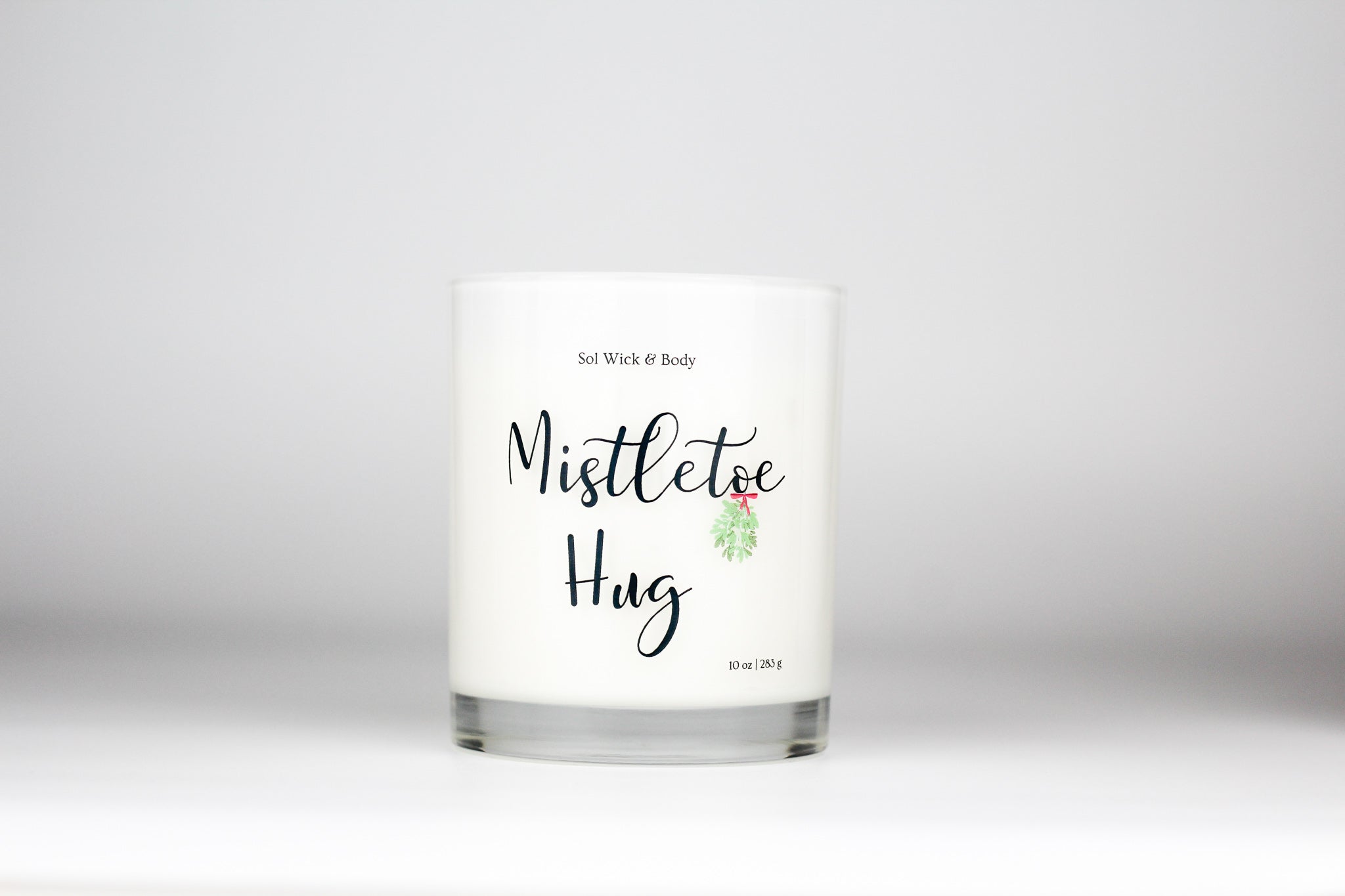 Mistletoe Hug Candle Balsam pine scented